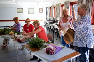 FlowerArranging
