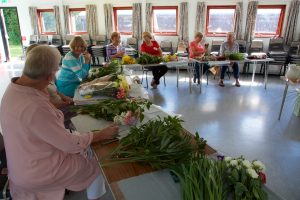 FlowerArranging