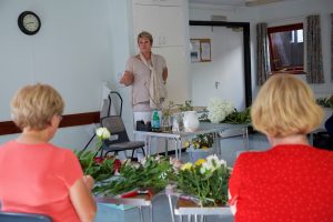 FlowerArranging