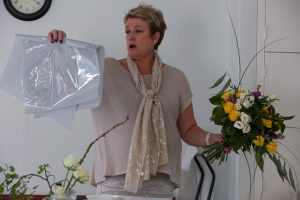 FlowerArranging