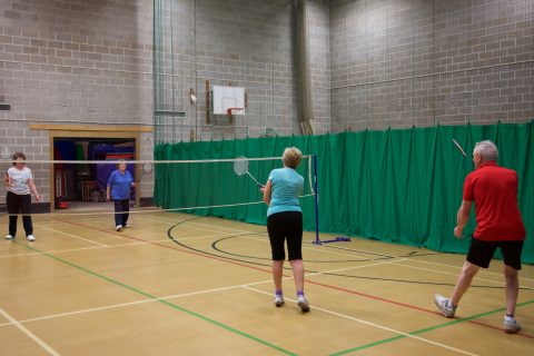 Badminton