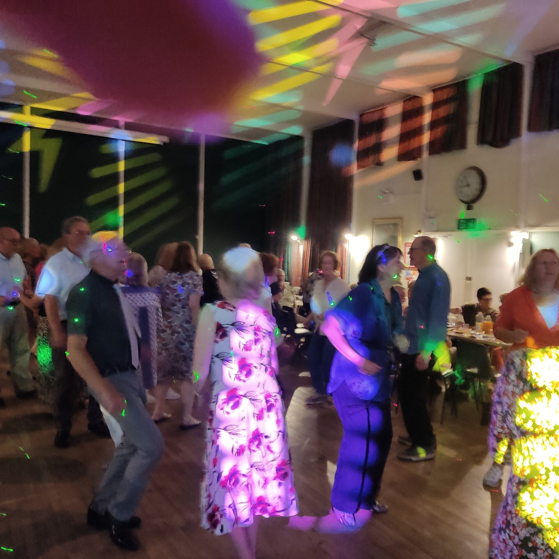 New Experiences 60's Disco (16)